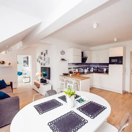 Blue Point 406 Premium Apartament *